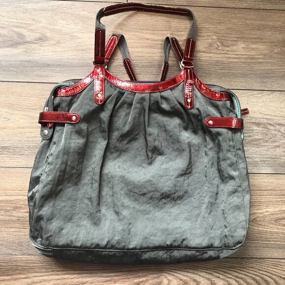 Highway Satchel Purse Tote Bag Large Approximately 18" by 14" Nylon Gray, Red - Picture 3 of 12